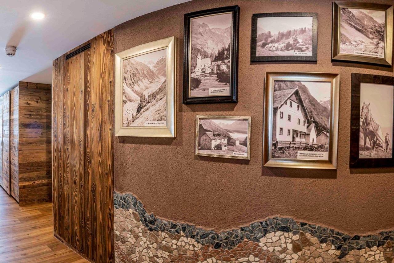 Almhof-Reithof Pitztal Hotel Sankt Leonhard im Pitztal Buitenkant foto