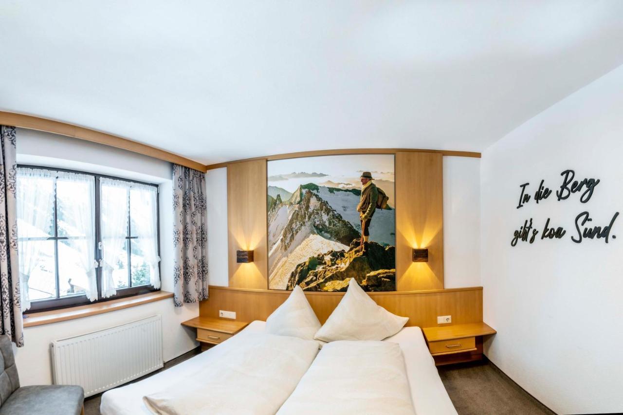 Almhof-Reithof Pitztal Hotel Sankt Leonhard im Pitztal Buitenkant foto