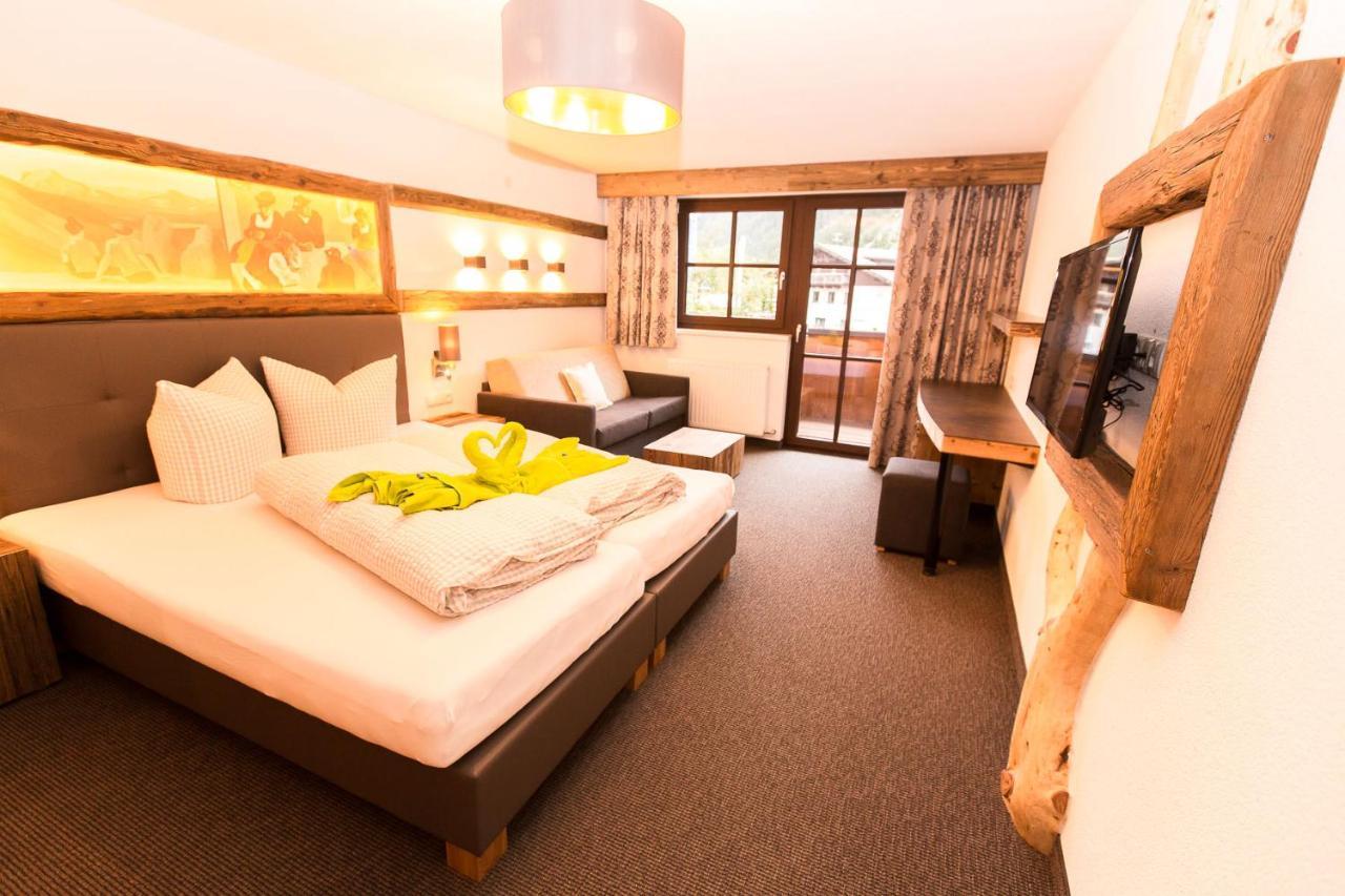 Almhof-Reithof Pitztal Hotel Sankt Leonhard im Pitztal Buitenkant foto