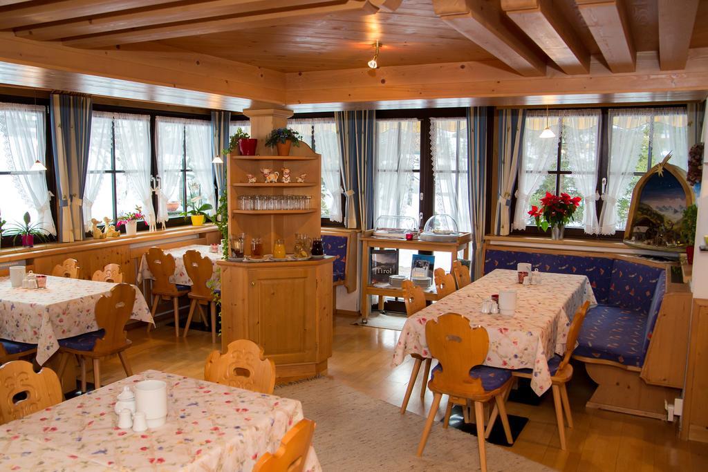 Almhof-Reithof Pitztal Hotel Sankt Leonhard im Pitztal Buitenkant foto