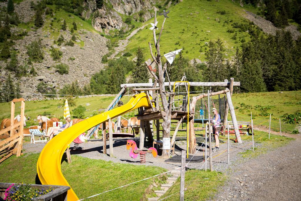 Almhof-Reithof Pitztal Hotel Sankt Leonhard im Pitztal Buitenkant foto